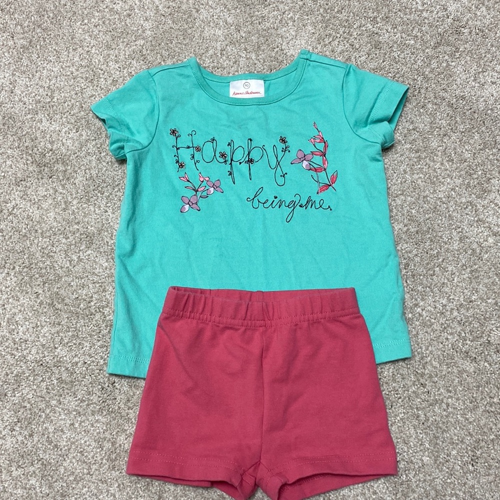 Hanna Anderson T-shirt and short set